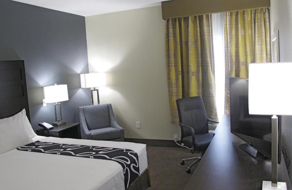 La Quinta By Wyndham Karnes City - Kenedy מראה חיצוני תמונה