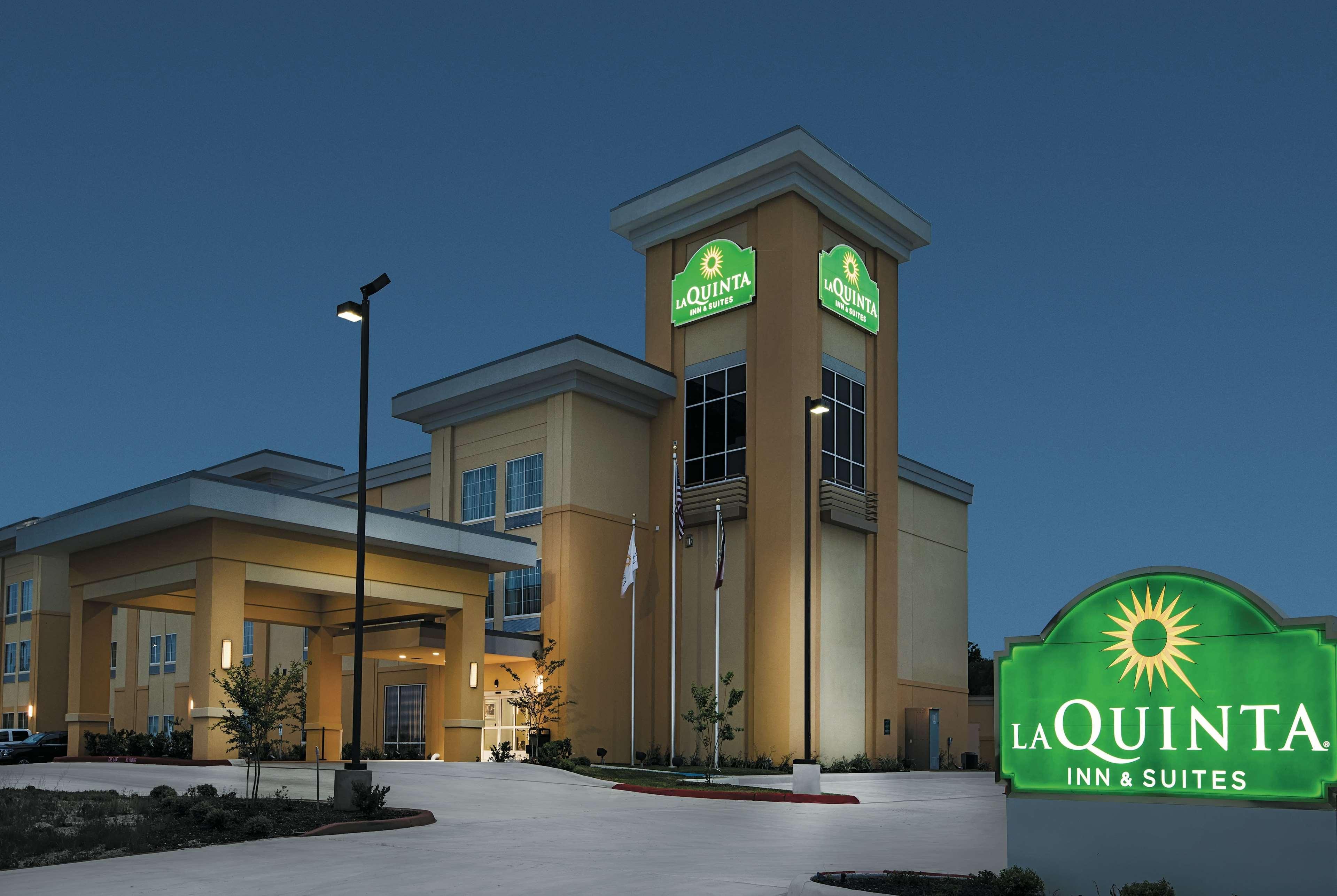 La Quinta By Wyndham Karnes City - Kenedy מראה חיצוני תמונה